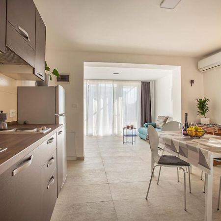 Apartaments Punta Relax Умаг Екстериор снимка