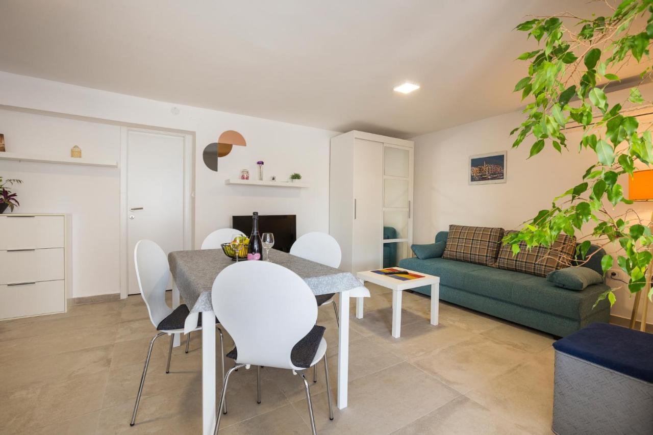 Apartaments Punta Relax Умаг Екстериор снимка